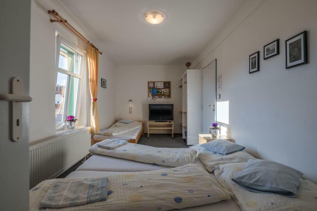 Penzion Slunecnice Dvur Kralove nad Labem Luaran gambar